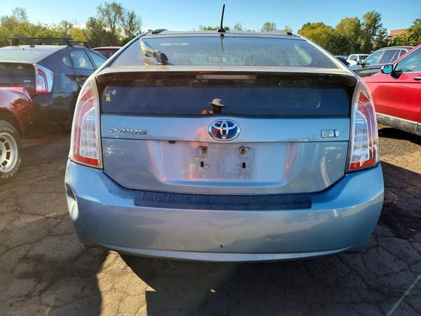 2013 TOYOTA PRIUS — DIRR