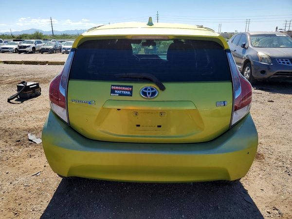 2016 TOYOTA PRIUS — DIRR