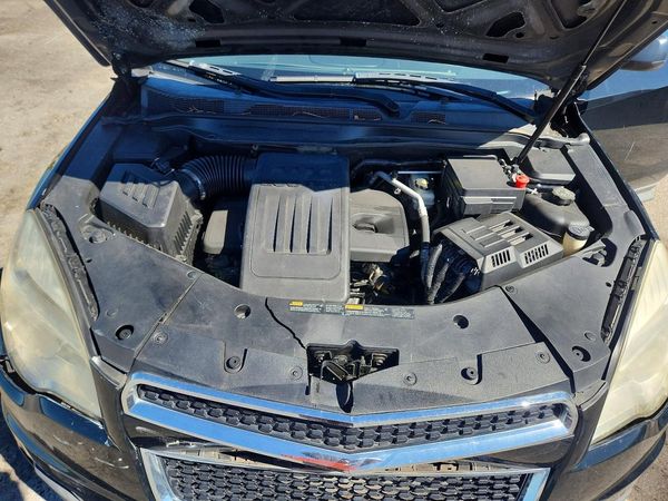 2015 CHEVROLET EQUINOX LS — Engine bay