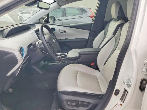 2020 TOYOTA PRIUS — DENT
