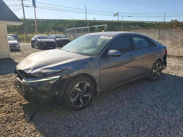 2023 HYUNDAI ELANTRA SEL — Front 3/4