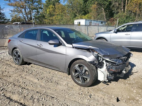 2023 HYUNDAI ELANTRA SEL — Passenger 3/4