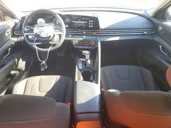 2023 HYUNDAI ELANTRA SEL — CKPT