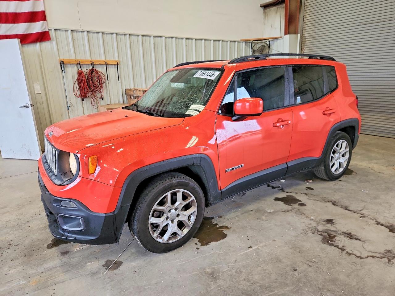 2015 JEEP RENEGADE — Front 3/4