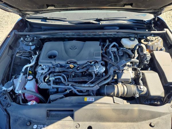 2025 TOYOTA CAMRY — Engine bay