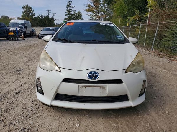 2013 TOYOTA PRIUS — DIRF