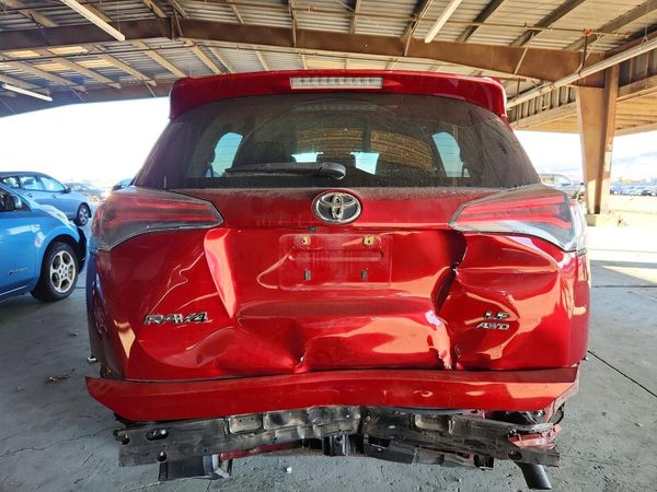 2018 TOYOTA RAV4 LE — DIRR