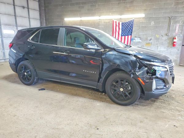 2022 CHEVROLET EQUINOX LT (1LT) — Passenger 3/4