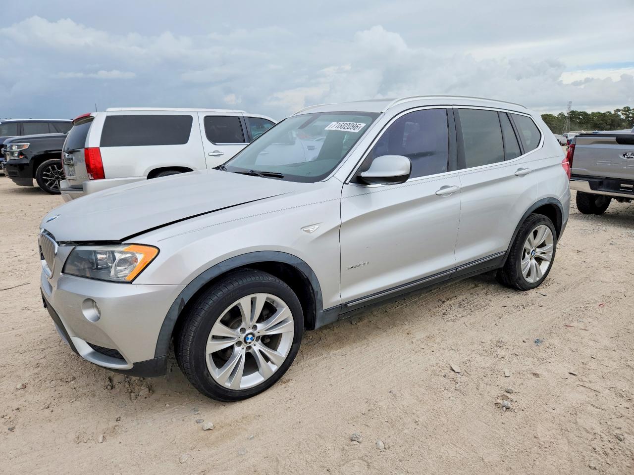 2013 BMW X3 — Front 3/4