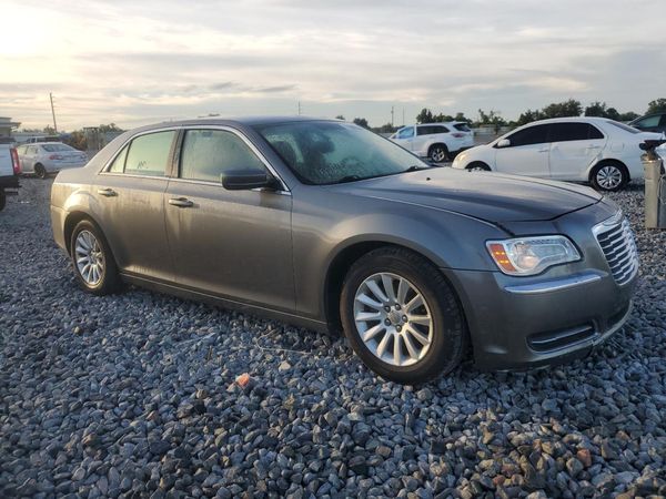 2012 CHRYSLER 300
