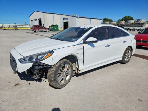2019 HYUNDAI SONATA — Front 3/4