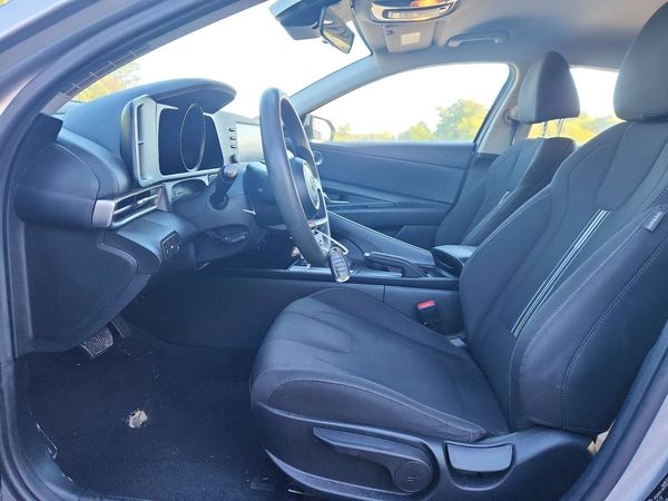 2023 HYUNDAI ELANTRA SEL — DENT