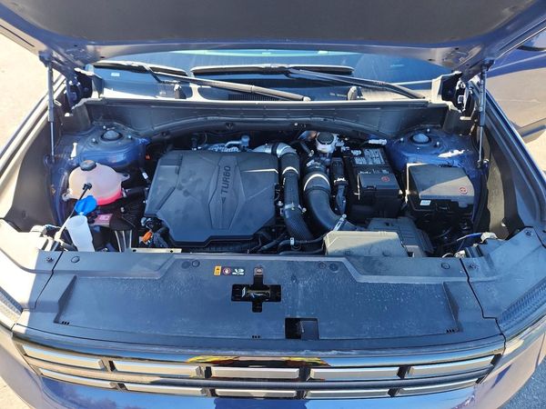 2026 HYUNDAI SANTA FE SEL — Engine bay