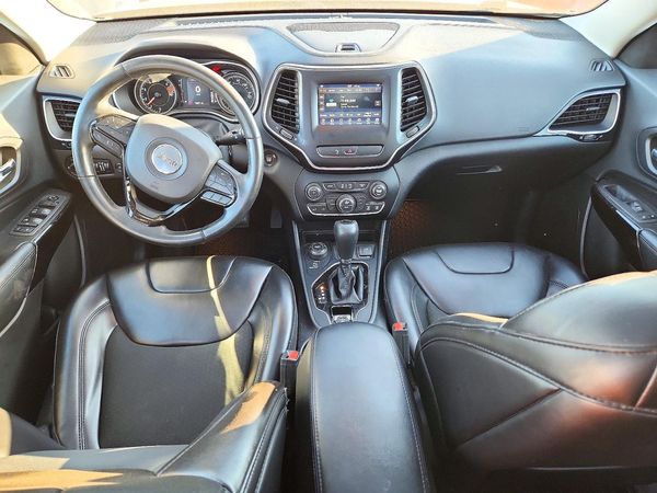 2019 JEEP CHEROKEE Latitude Plus — CKPT