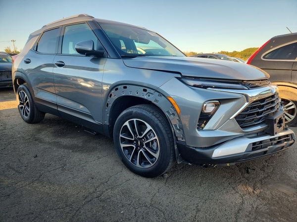 2024 CHEVROLET TRAILBLAZE LT — Passenger 3/4
