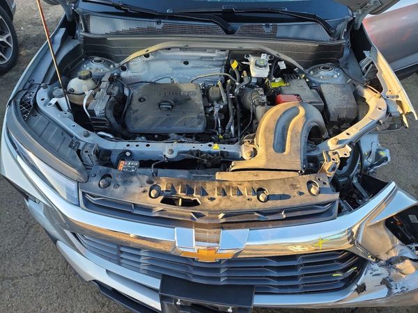2024 CHEVROLET TRAILBLAZE LT — Engine bay