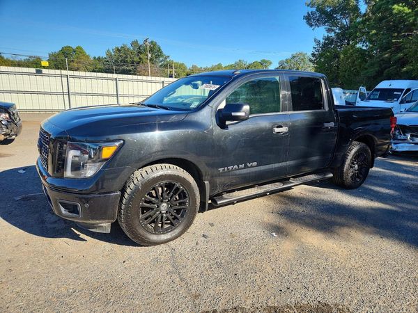 2019 NISSAN TITAN — DSFA — Front 3/4