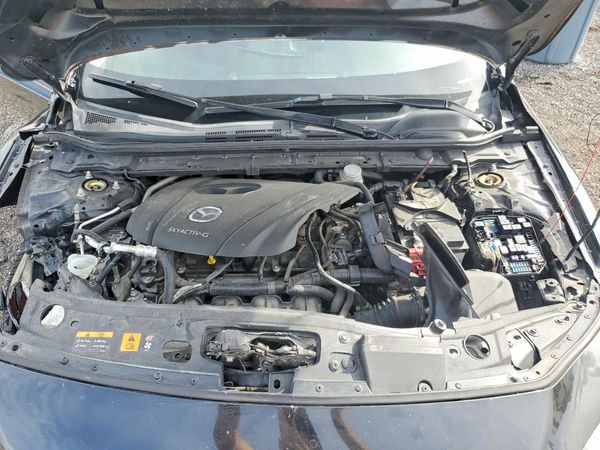 2021 MAZDA 3 Mazda3 — Engine bay