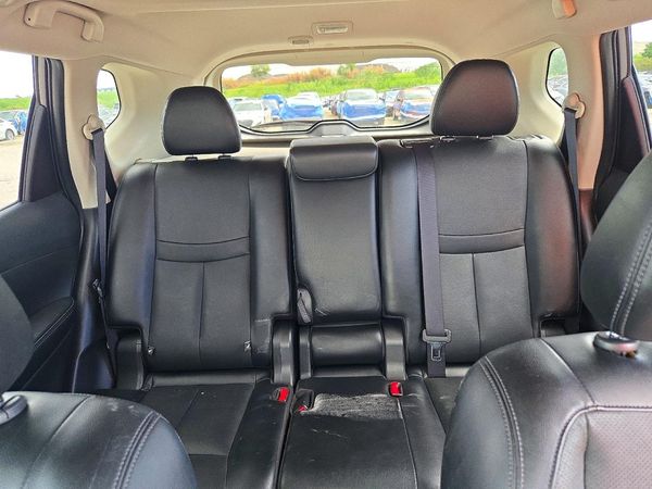 2018 NISSAN ROGUE — SUVN