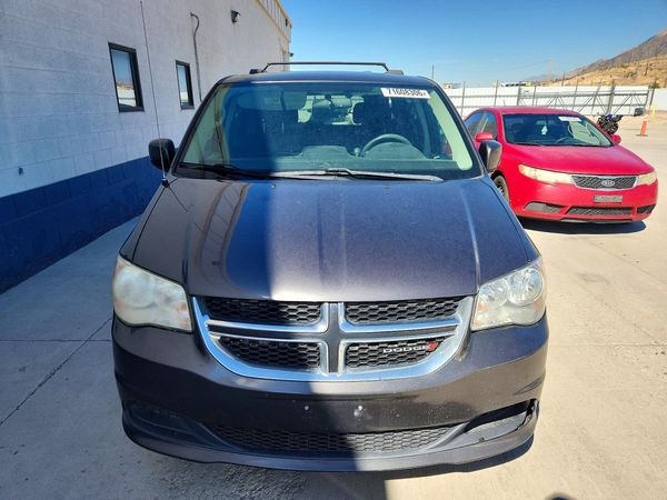 2016 DODGE GRAND CARAVAN SXT — DIRF