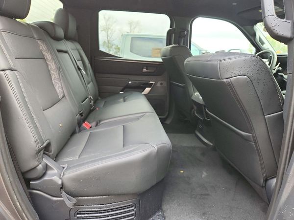 2025 TOYOTA TUNDRA Limited, Platinum — PSRS