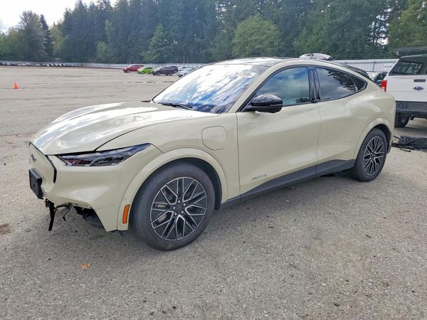 2025 FORD MUSTANG Premium — Front 3/4