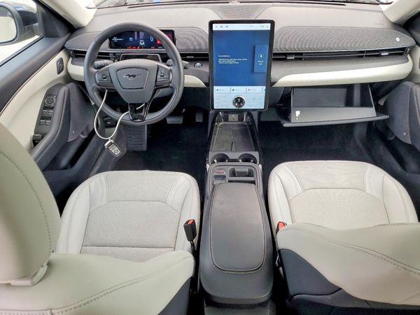 2025 FORD MUSTANG Premium — CKPT