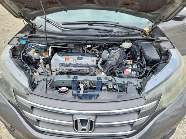 2014 HONDA CRV LX — Engine bay