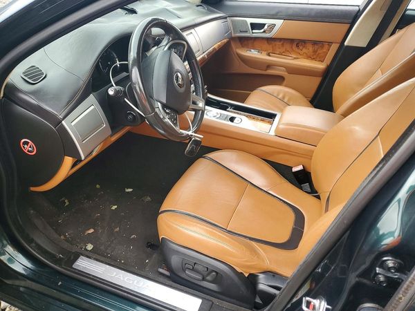 2015 JAGUAR XF Sport & Portfolio — DENT
