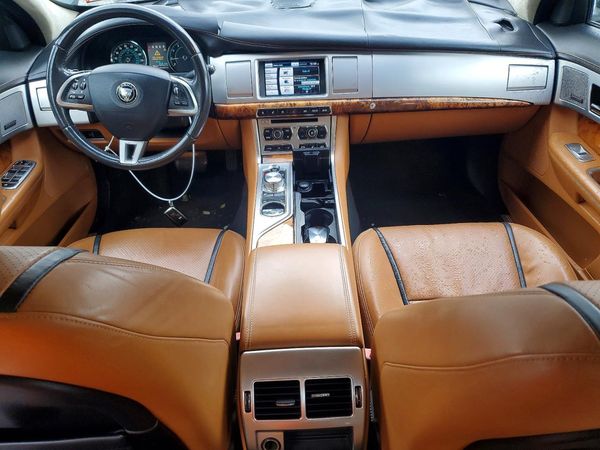 2015 JAGUAR XF Sport & Portfolio — CKPT