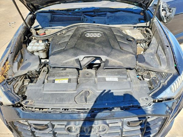2021 AUDI Q8 — Engine bay