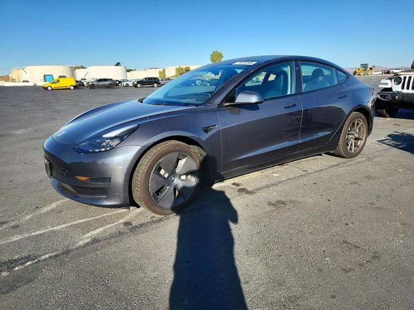 2023 TESLA MODEL 3 — Front 3/4