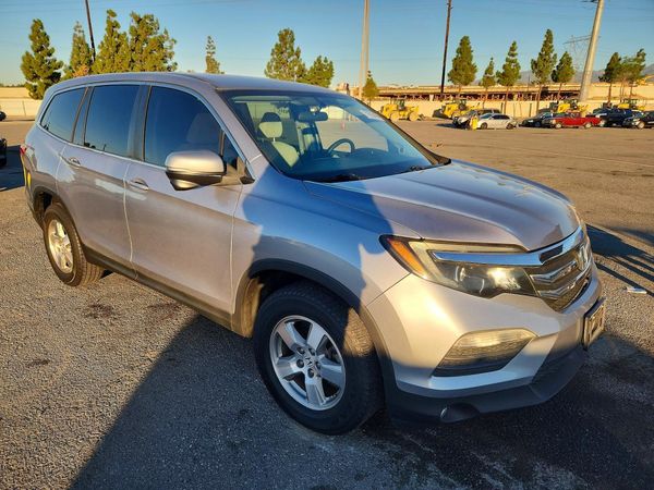 2016 HONDA PILOT EX — Passenger 3/4