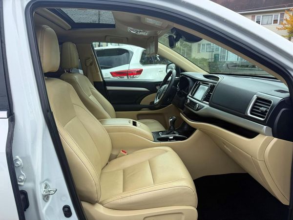 2019 TOYOTA HIGHLANDER SE/XLE