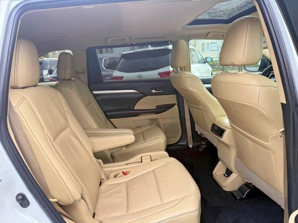 2019 TOYOTA HIGHLANDER SE/XLE