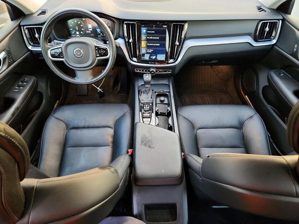 2020 VOLVO S60 Momentum — CKPT