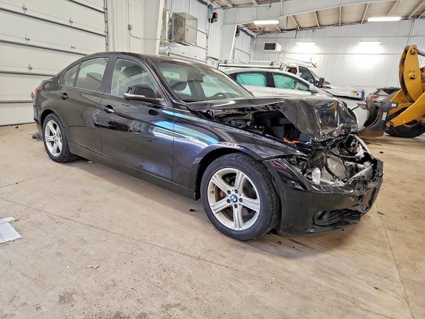 2015 BMW 320 xDrive SA — Passenger 3/4