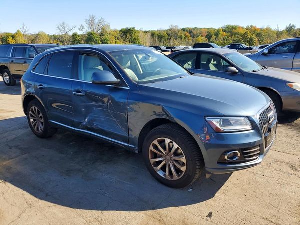2015 AUDI Q5 Premium Plus — Passenger 3/4