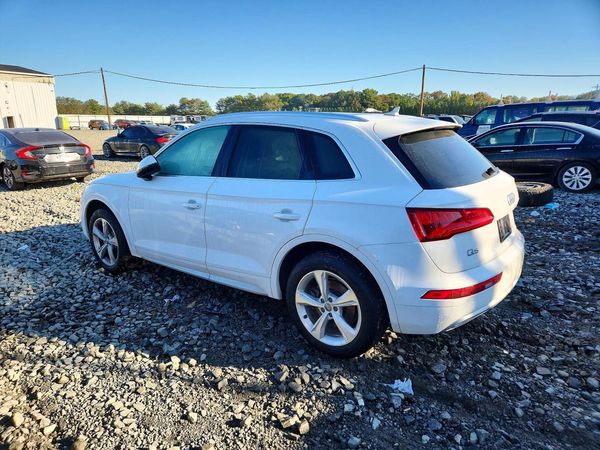 2020 AUDI Q5 quattro Premium Plus — DSRA