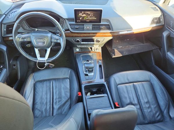 2020 AUDI Q5 quattro Premium Plus — CKPT