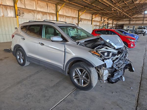 2018 HYUNDAI SANTA FE — Passenger 3/4