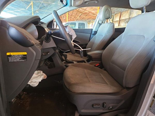 2018 HYUNDAI SANTA FE — DENT