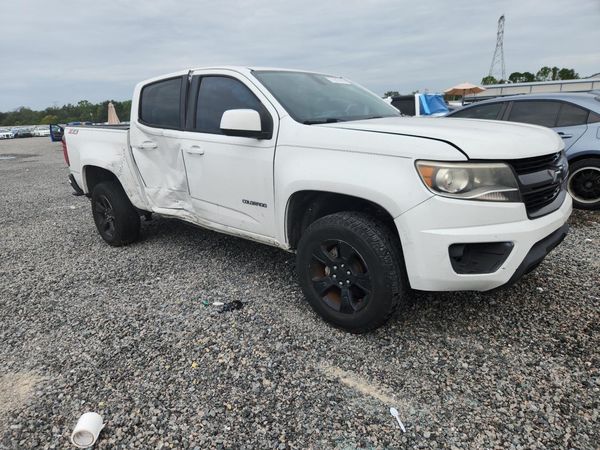 2019 CHEVROLET COLORADO Z71 — Passenger 3/4