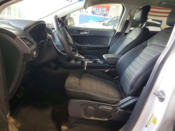 2017 FORD EDGE SE — DENT