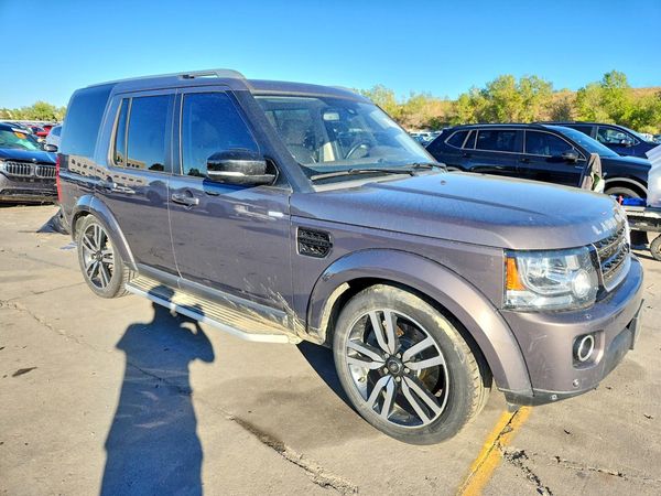 2016 LAND ROVER LR4 HSE Lux — Passenger 3/4