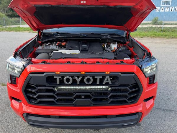 2023 TOYOTA SEQUOIA
