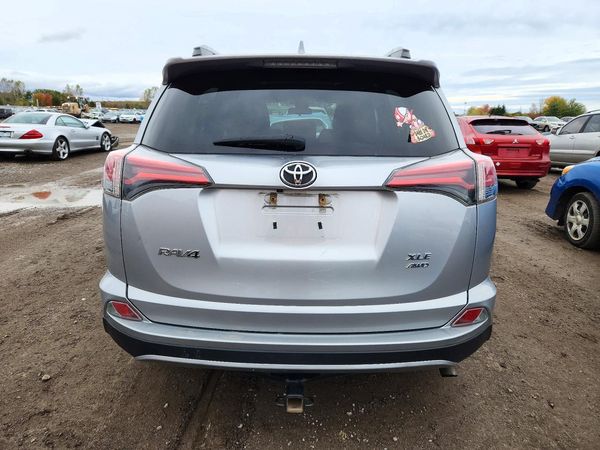 2018 TOYOTA RAV4 Adventure/XLE — DIRR