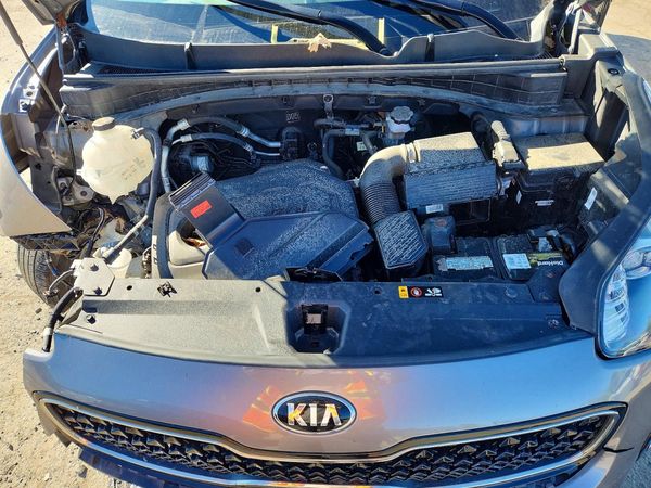 2018 KIA SPORTAGE QL — Engine bay
