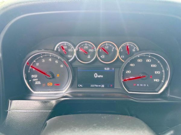 2019 CHEVROLET SILVERADO RST