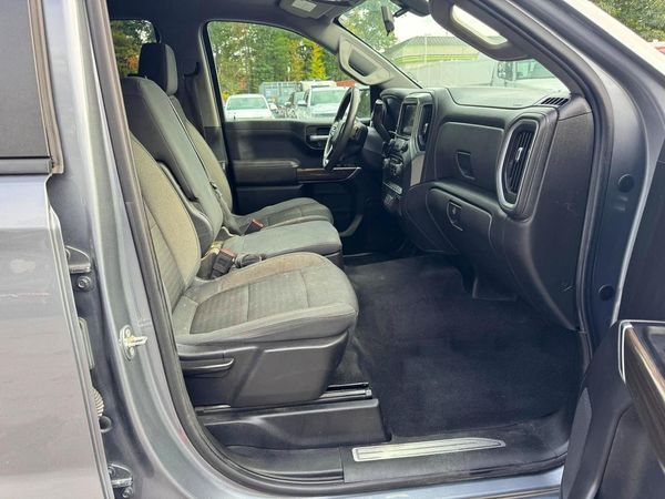 2019 CHEVROLET SILVERADO RST